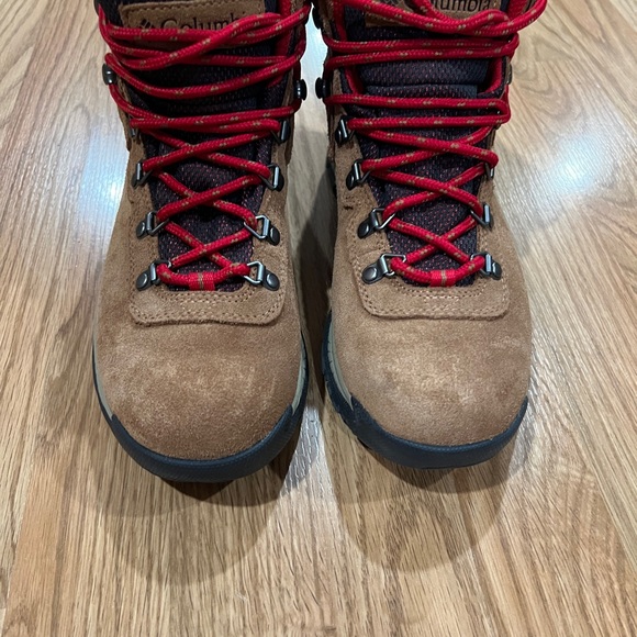 Columbia Brown and Red Women's Hiking Boots - Picture 3 of 7